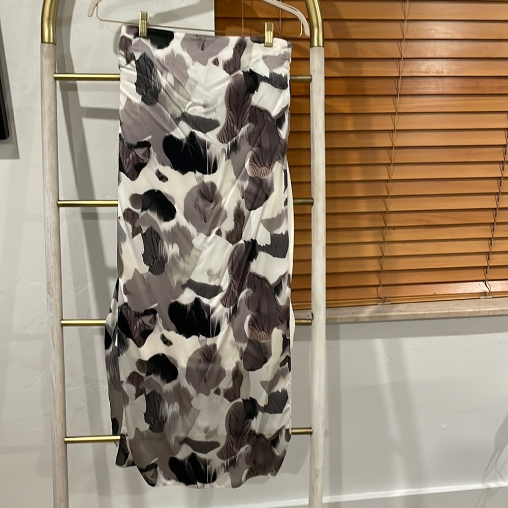 Amazing Helmut Lang strapless dress with slits on sides (see video). Size 6